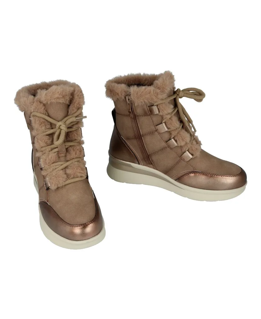 27091 Eskimo style ankle boots