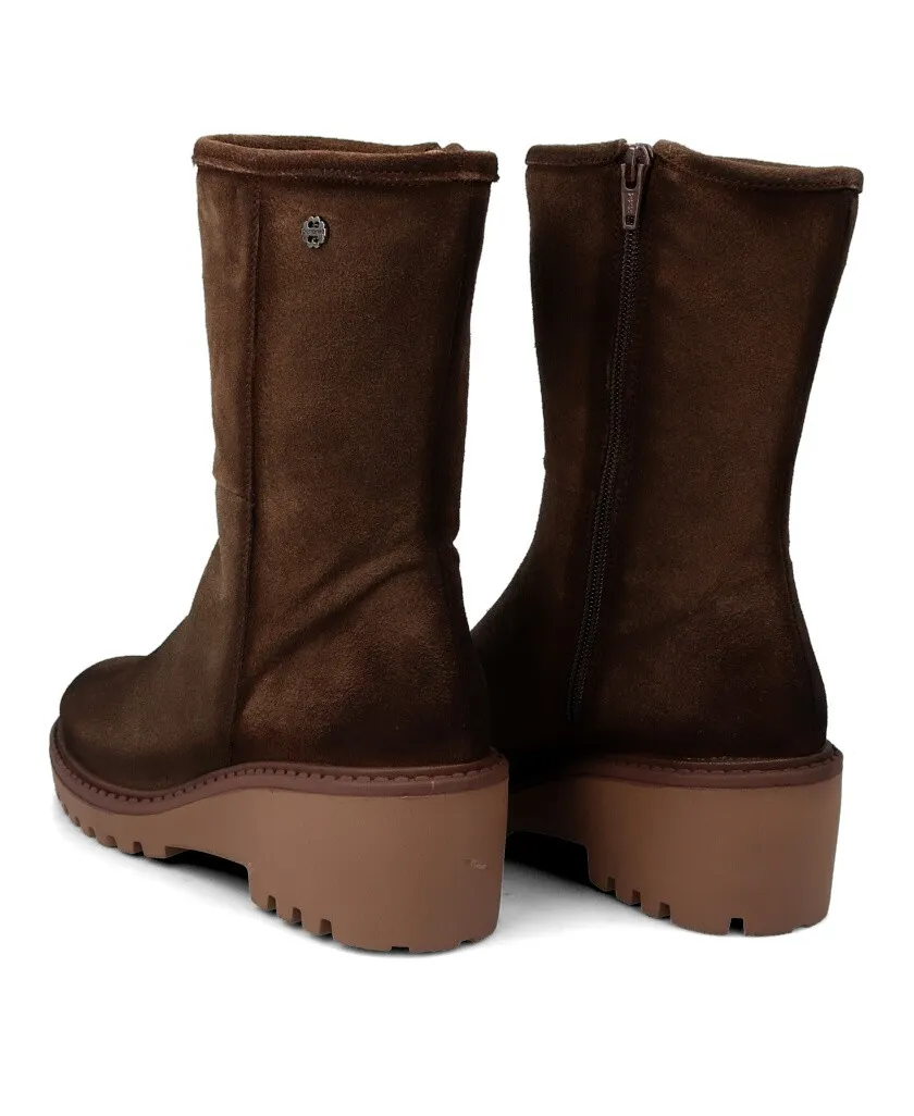 4669 mid-calf boots