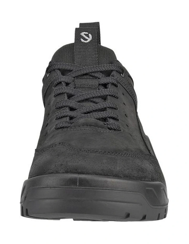 Black Offroad Sneaker Footwear