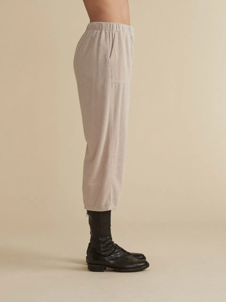 Cut Loose Lux Cord Easy Crop Pant