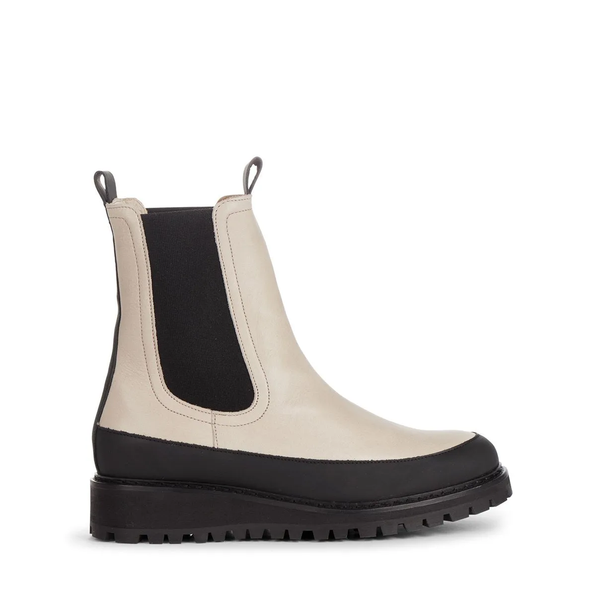 Iowa Cream Chelsea Boots