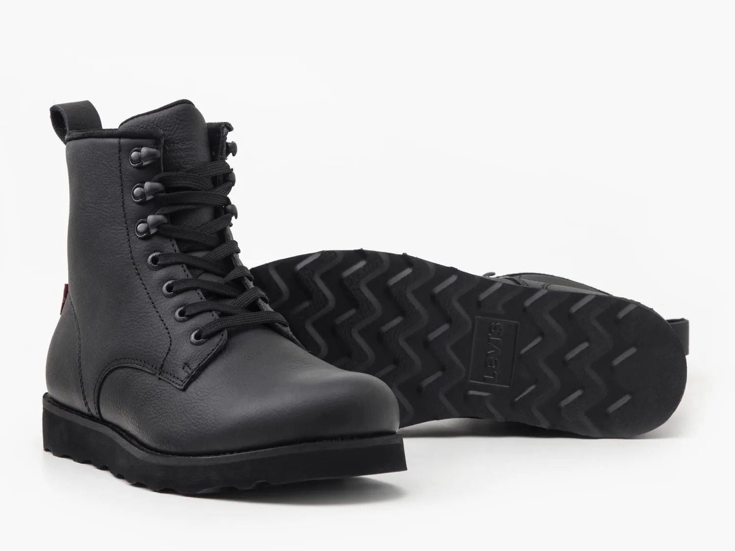 Levi's® Darrow Wedge Lace Up Leather Boots in Full Black