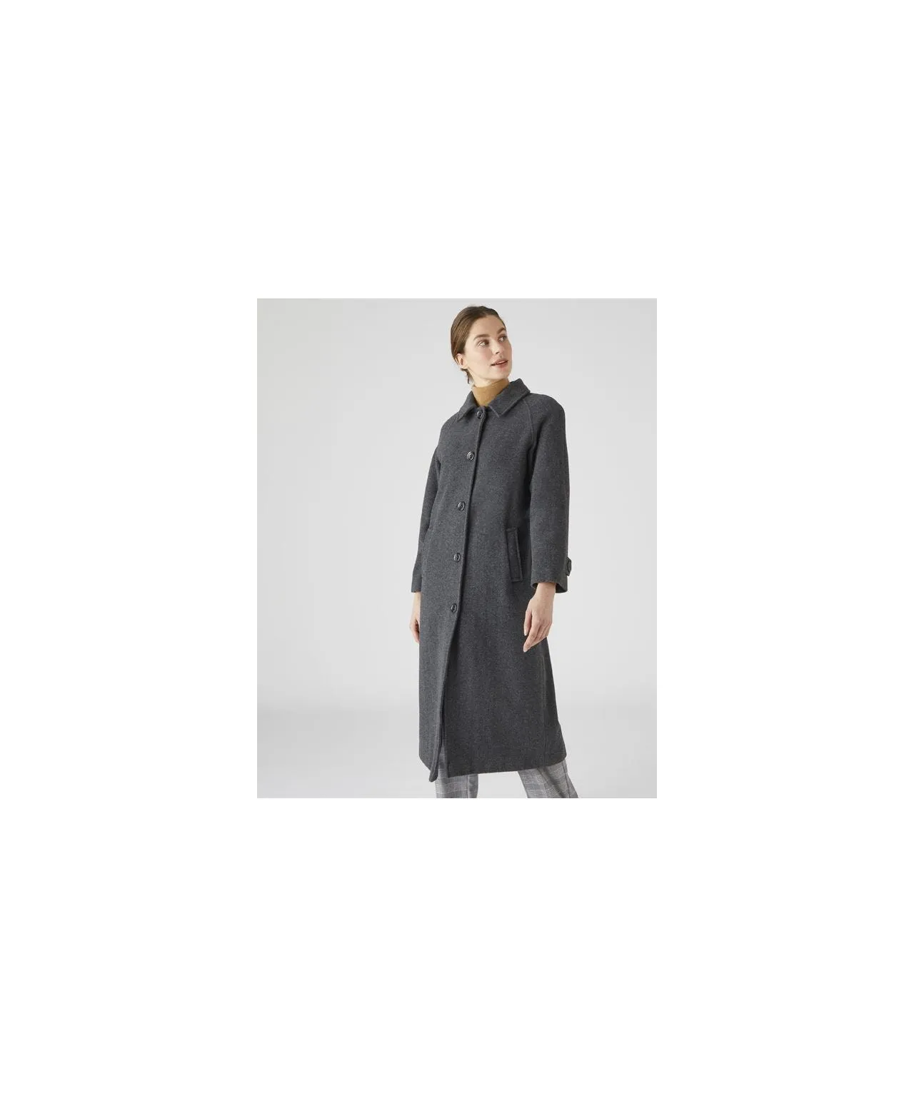 Long Wool Coat with Rich Fabric