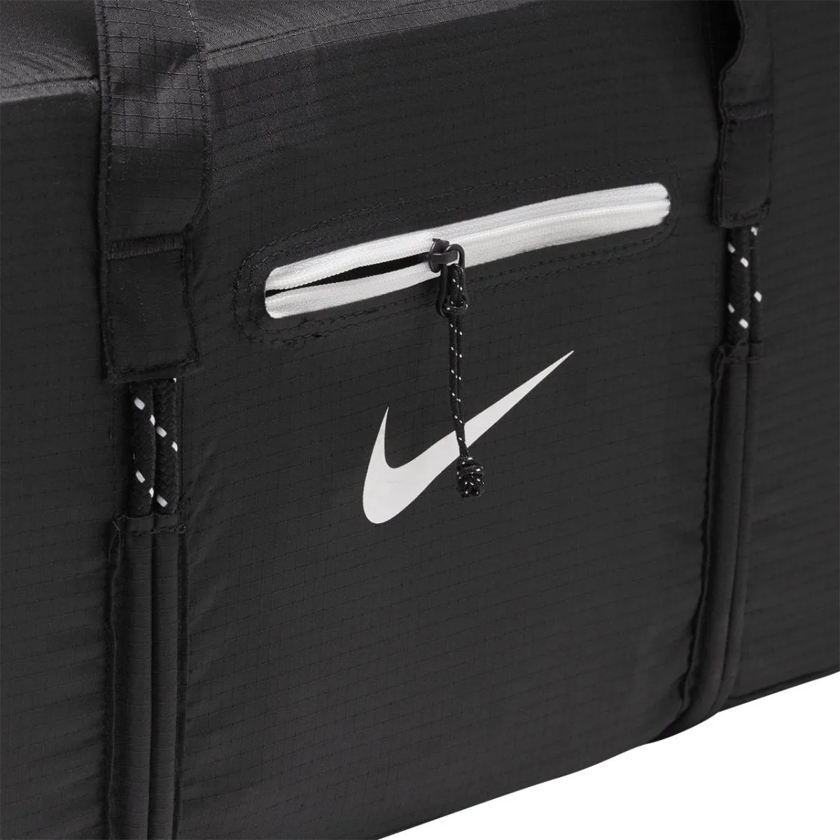 Nike Stash Duffle Bag in Black/White