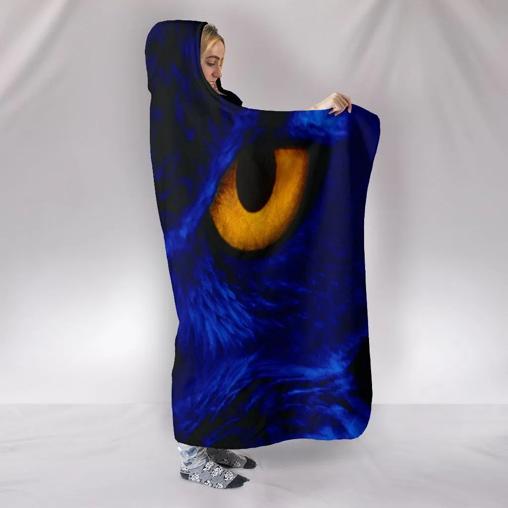 Owl Eyes Plush Lined Hooded Wearable Blanket