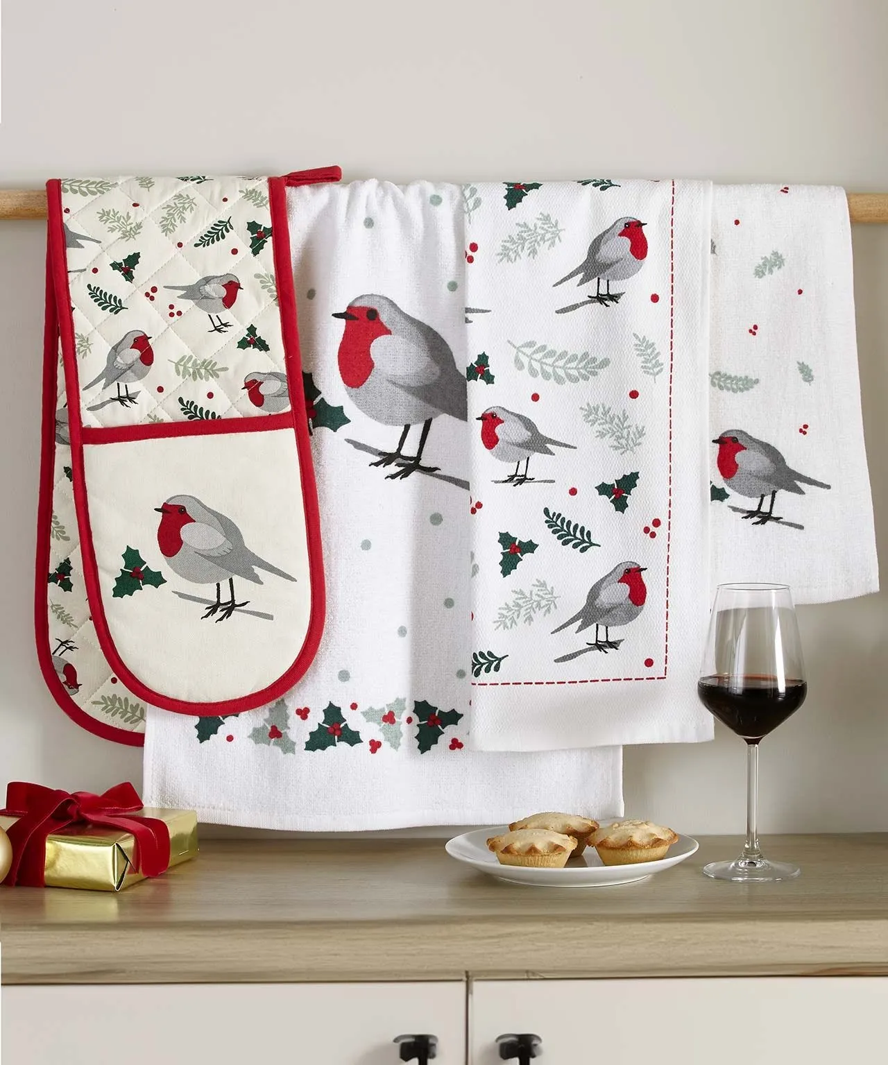 Robin Oven glove & Tea Towel