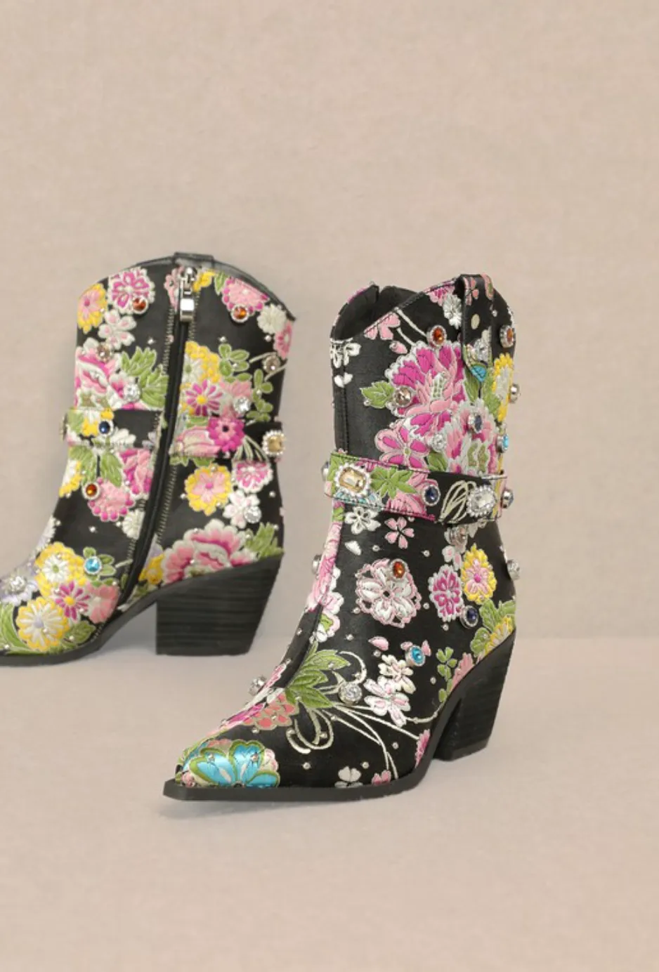 Western Cowboy Boot with Embroidered Gems