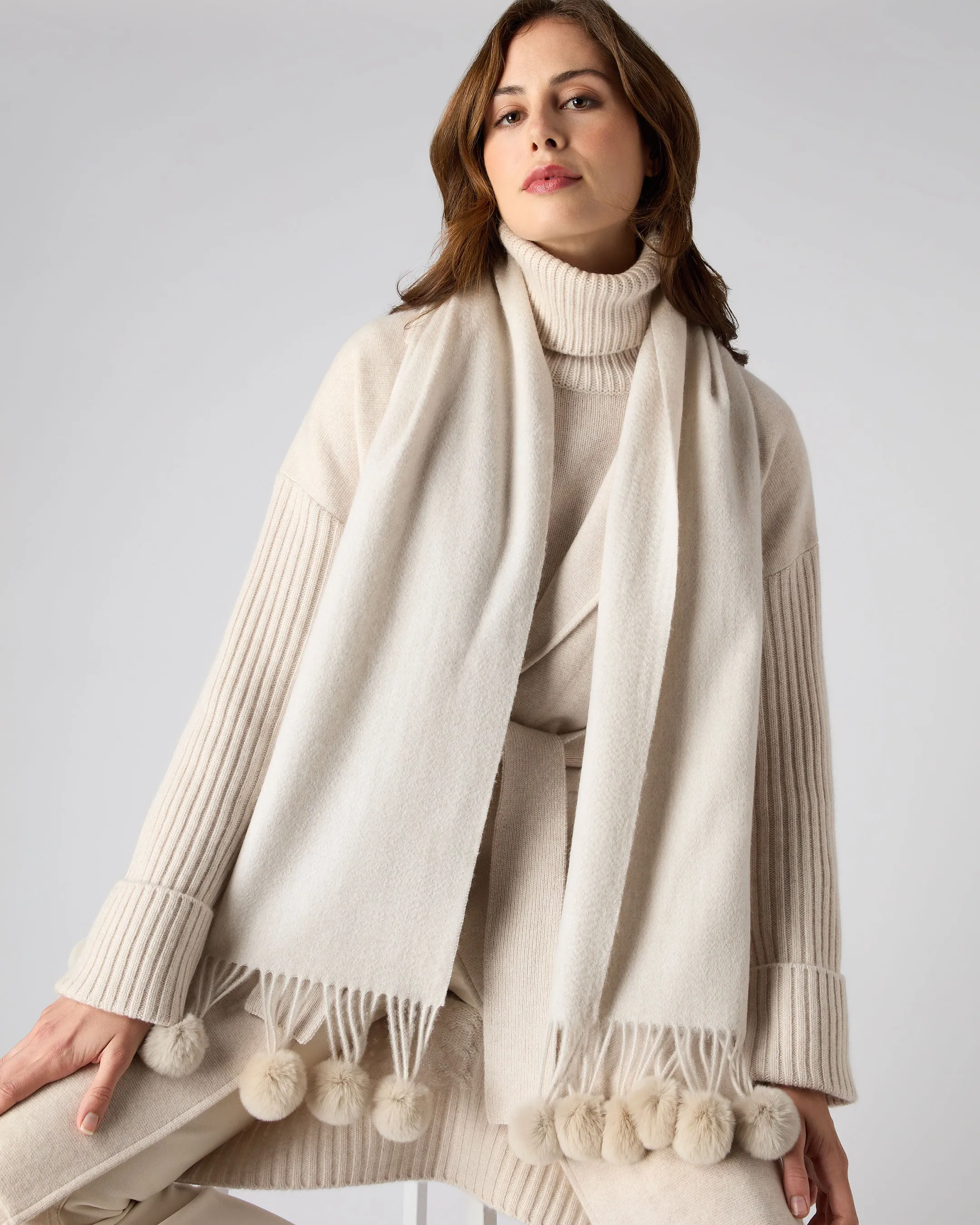 Davos Fur Bobble Cashmere Scarf for Women in Ecru White