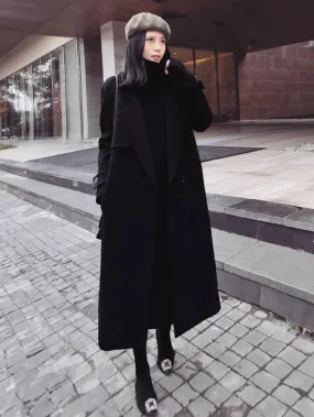 Women's Winter Black Coat with Lapel and Pockets - Full Length