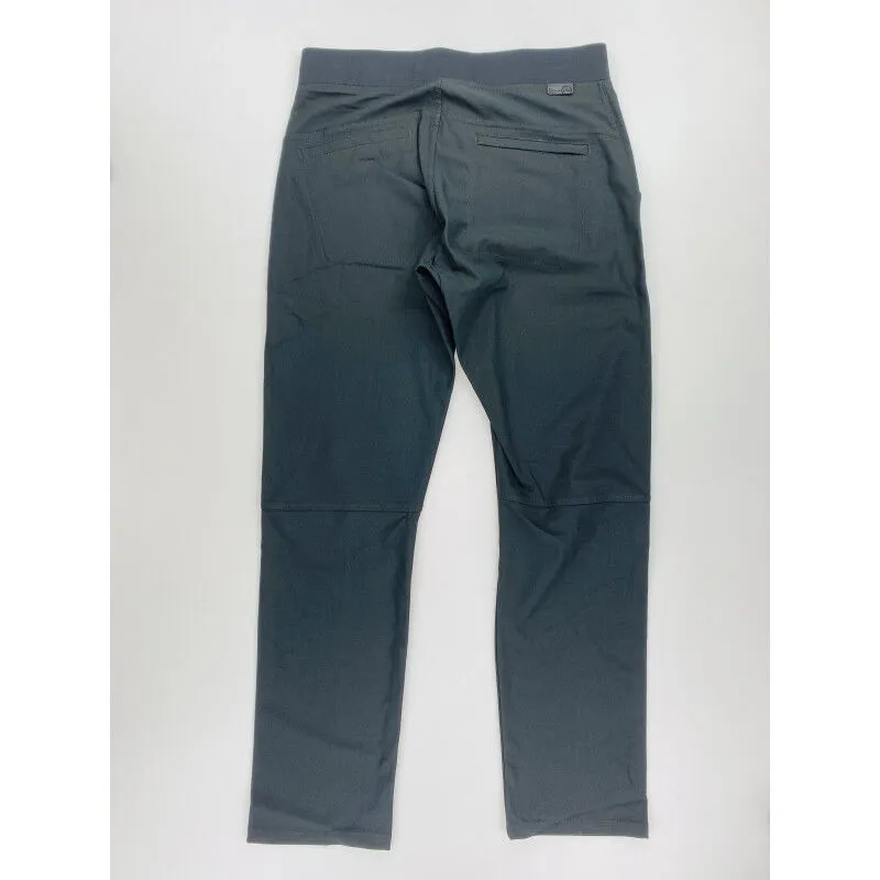 Second Hand Men's Black Hiking Pants - Wrangler Fwds Pull On Pant - US 32