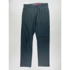 Second Hand Men's Black Hiking Pants - Wrangler Fwds Pull On Pant - US 32