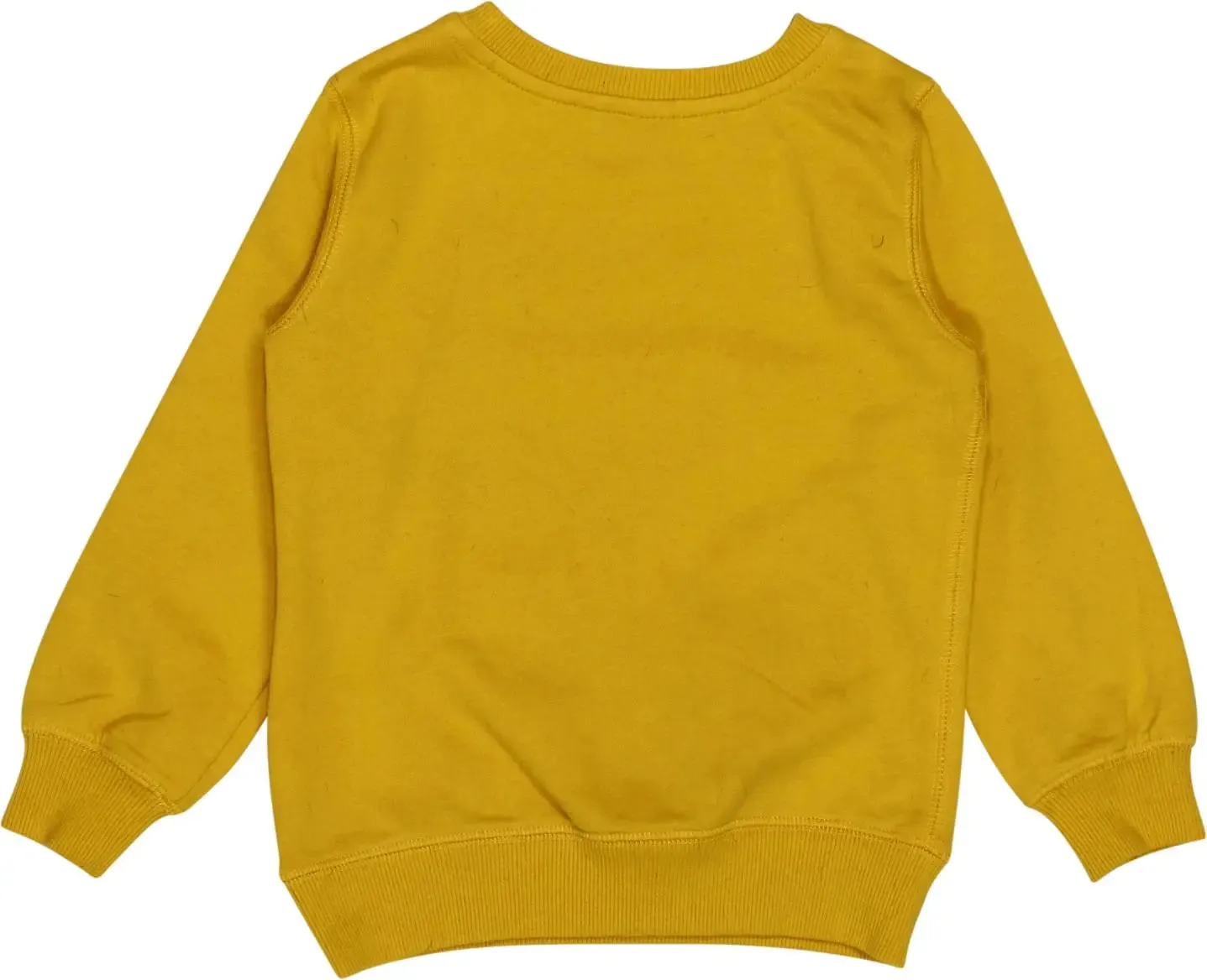 Yellow Sweater Thrift Store Online - ThriftTale